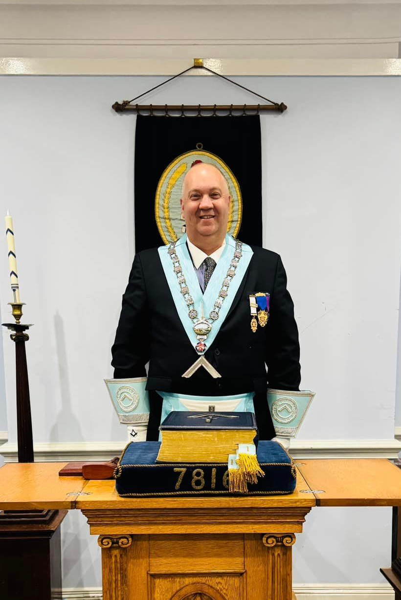 A new Master is installed